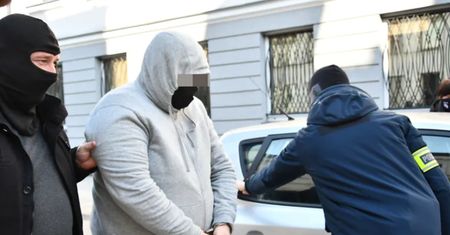 Zgwałcił ją tuż pod jej blokiem. Po 20 latach usłyszał zarzuty
