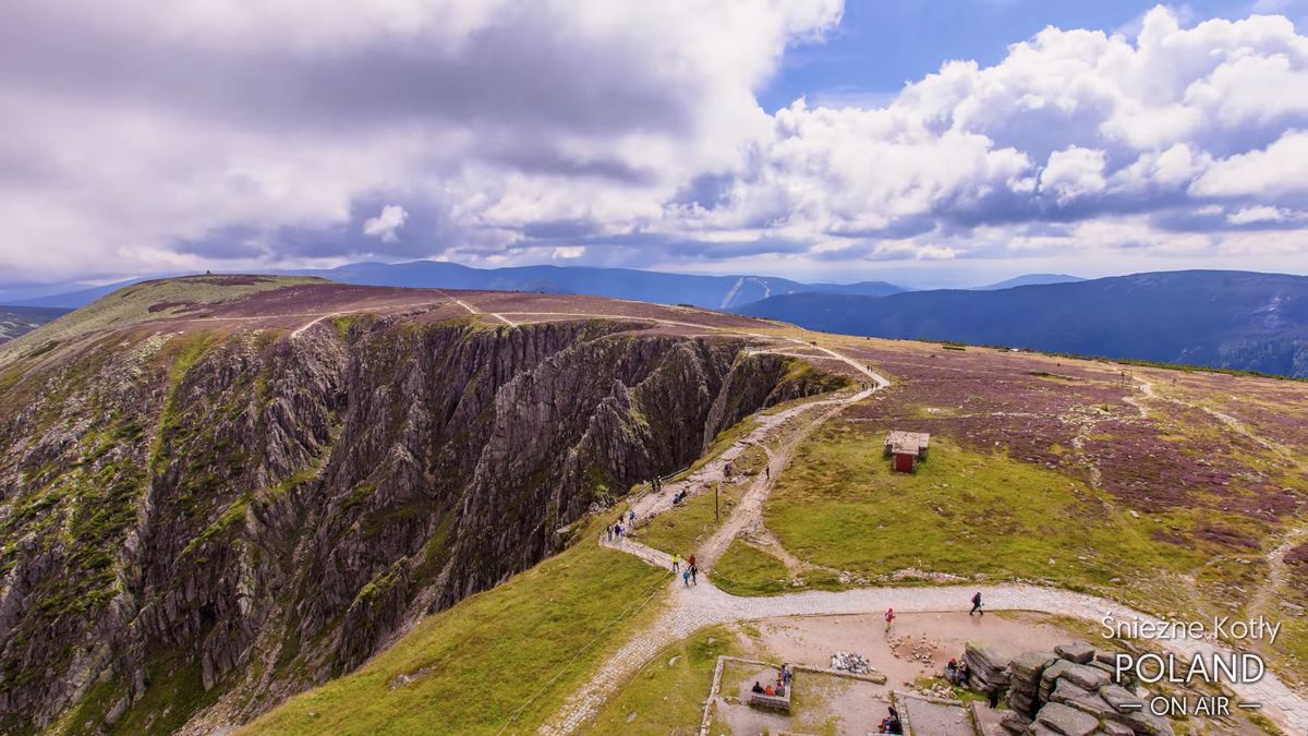 ”Poland: above & around” to interesujący film, który pokazuje różnorodność Polski 1