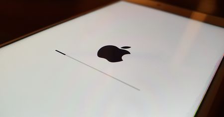 iOS 11.3 już jest! Duża aktualizacja pozwala wyłączyć spowalnianie iPhone'ów