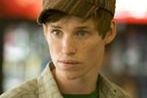 Eddie Redmayne oficjalnie z bestiami ''Harry'ego Pottera''