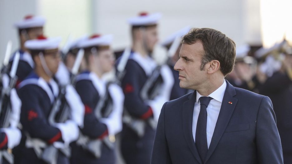 Eksplozja w Bejrucie. Prezydent Francji Emmanuel Macron leci na miejsce tragedii