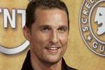 Matthew McConaughey tonie w ubrankach