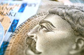 Dla ciebie 500+, dla ciebie nie. Połowa dzieci bez środków z programu