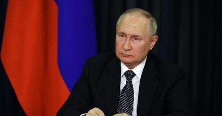 Kreml znalazł sposób na ukrycie swoich ciemnych interesów. Putin wydał dekret