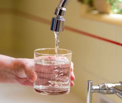 Ciąg dalszy problemów z "kranówką" w Gdyni. Restrykcje utrzymane