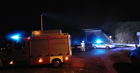 Tragedia w Skokach. Wstrzymano ruch pociągów