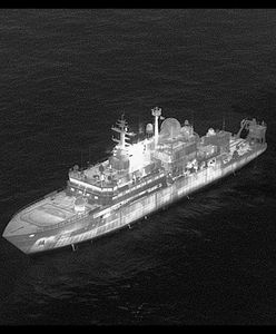 Rosjanie w kanale La Manche. Brytyjczycy siedzą im na ogonie