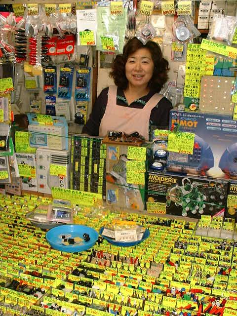 Japonia: Rynek się kurczy, potrzeba nowych konsol