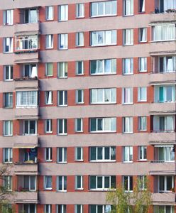 "Pasożytnictwo cieplne" w blokach. Oto na czym polega