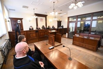 Zabił żonę i upozorował wypadek na przejeździe. Sąd zaostrza wyrok