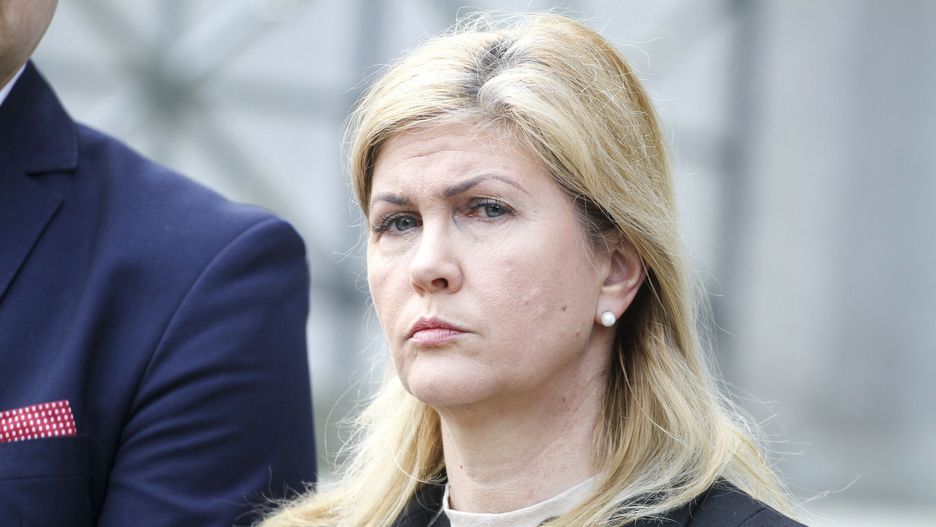 Konferencja pos?�w Iwony Arent i Jerzego Ma?eckiego31.05.2021 Olsztyn Konferencja prasowa poslow Iwony Arent, Jerzego Maleckiego i doradcy wojewody warminsko-mazurskiego do spraw kultury Macieja Tobiszewskiego nt. konfliktu w Teatrze im. Stefana Jaracza w Olsztynie fot. Artur Szczepanski/REPORTER N/z  poslanka Iwona ArentArtur Szczepanski/REPORTER