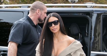 Okradł Kim Kardashian i czeka na rozprawę. Teraz szydzi ze swojej ofiary