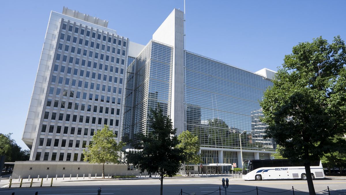 World Bank Group Headquarters Building
Washington, DC, USA - June 25, 2022: Exterior view of the World Bank Group building in Washington, DC. The World Bank Group (WBG) is a global partnership fighting poverty worldwide by sustainable solutions.
hapabapa
group, ibrd, wbg