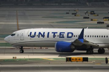 Te linie wstrzymują odbiór Boeingów 737 MAX. Winne oprogramowanie