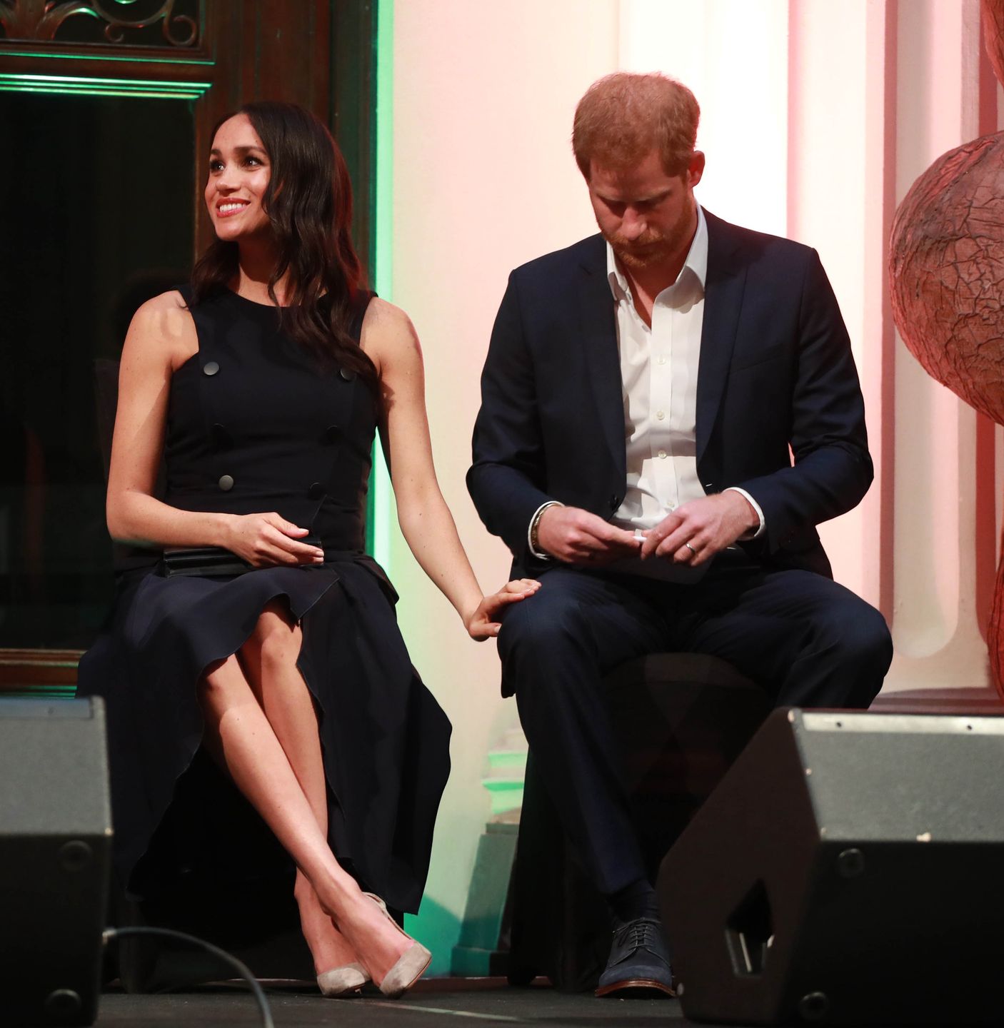 Meghan Markle i Harry odpowiadają królowej. Zrobiło się nieprzyjemnie...