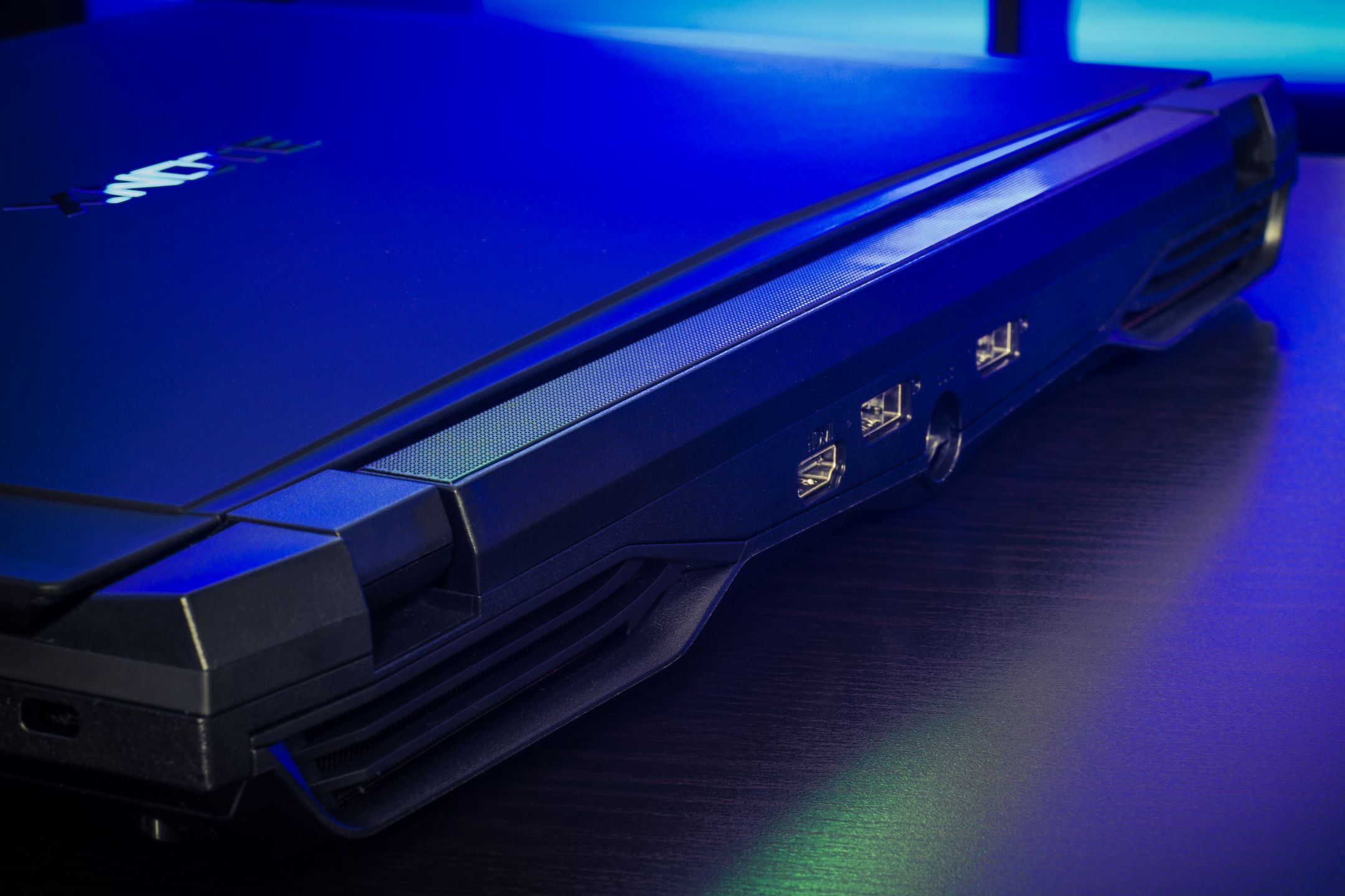 XNOTE P75: desktopowy i7 i GTX 980M w laptopie 3