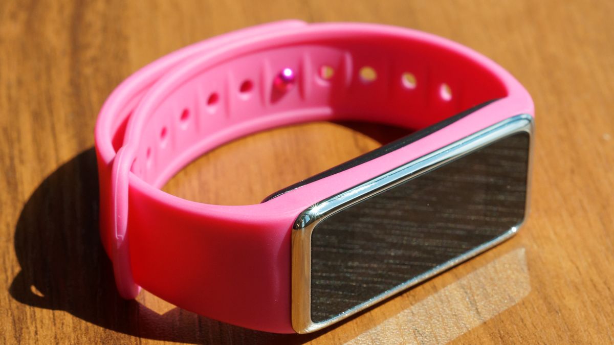 Test MyKronoz ZeFit 3 – niezła opaska sportowa z kiepską aplikacją 1