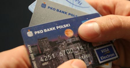 Polskie serwisy VoD wierzą, że ochronią dzieci dzięki weryfikacji wieku za pomocą kart kredytowych