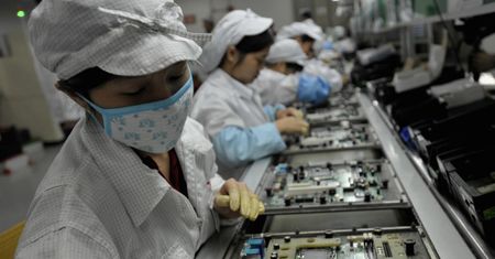 Foxconn i Pork Explosion – największy producent elektroniki z tylnymi furtkami?