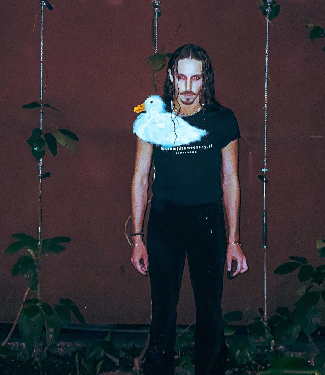 Michał Szpak w odważnej kreacji na koncercie TVN