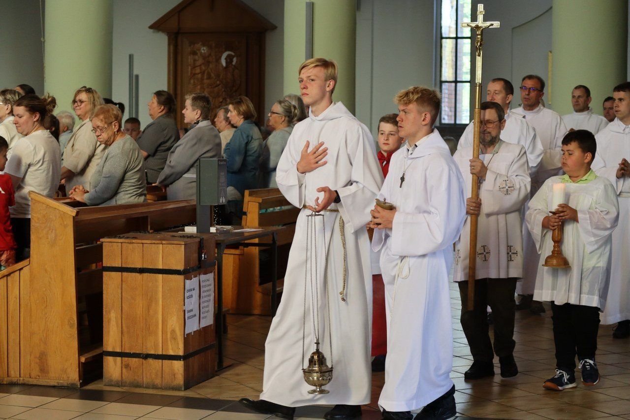 Parafia pw. św. Antoniego Padewskiego w Lesznie świętuje w tym roku 35-lecie istnienia