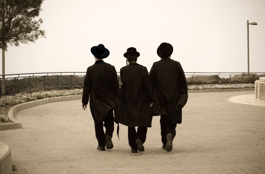 An Orthodox metropolitan embraces a Jewish rabbi