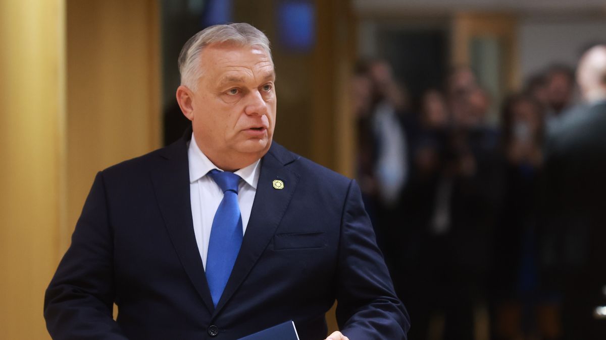 EU-Western Balkans Summit in Brussels
epa12599150 Hungarian Prime Minister Viktor Orban during the EU-Western Balkans Summit in Brussels, Belgium, 17 December 2025. EU and the Western Balkans leaders meet in Brussels to reaffirm their commitment to strengthening regional cooperation and partnerships.  EPA/OLIVIER HOSLET 
Dostawca: PAP/EPA.
OLIVIER HOSLET
Summit, eu, european union, western balkans, diplomacy, politics