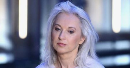 Gretkowska wyśmiewa Kaczyńskiego: " Zapomniał podziękować wyborcom, haha! Nie wiedział, jak nazwać macherów od polityki"