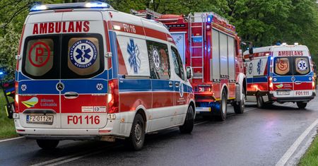 Wypadek w Toruniu. Tramwaj uderzył w mężczyznę jadącego hulajnogą