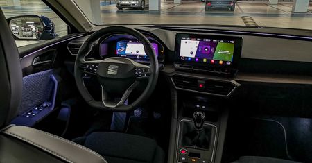 Nowy Seat Leon: Krótki przegląd nowego systemu i wirtualny kokpit