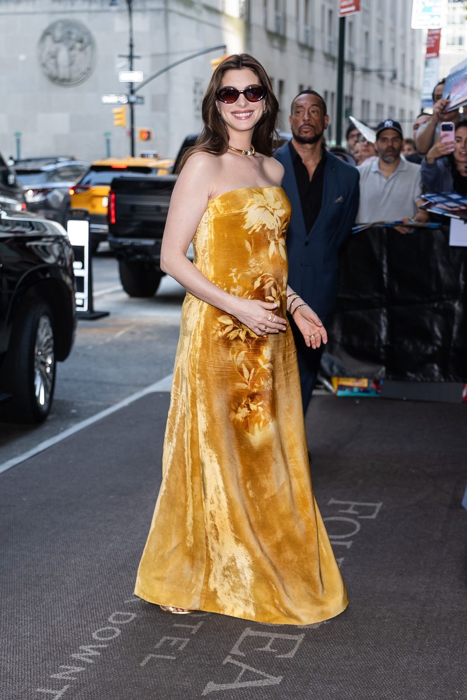 NEW YORK, NEW YORK - JULY 01: Anne Hathaway is seen in Tribeca on July 01, 2026 in New York City. (Photo by TheStewartofNY/GC Images)