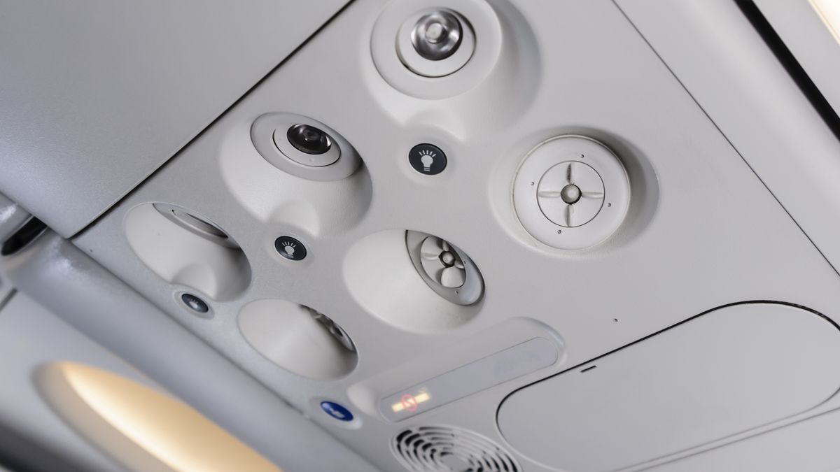 Na pokładzie Boeinga 737-800 przestała działać klimatyzacja