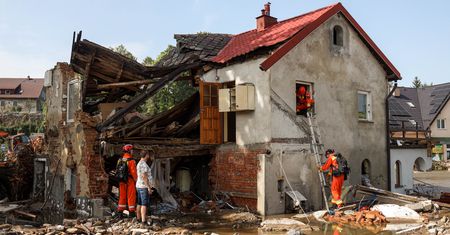 Zasiłki dla powodzian. Wiemy, ile rodzin otrzymało pieniądze