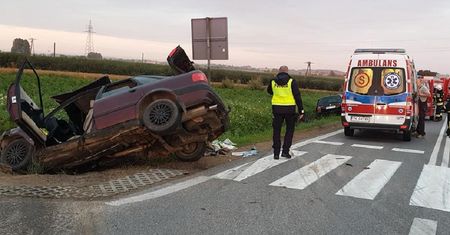 Groźny wypadek w Goźlicach. Do szpitala trafiło pięć osób