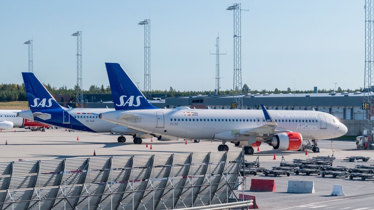 Samoloty SAS na lotnisku Gardermoen w Oslo, zdjęcie ilustracyjne