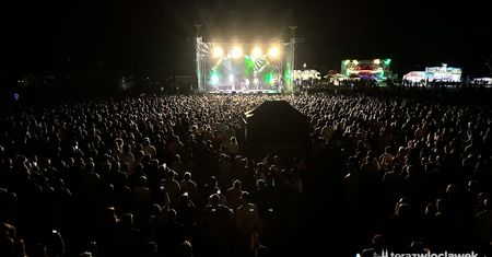 Osięciny pękały w szwach. Tłumy na dożynkach, a na finał Skolim [ZDJĘCIA]