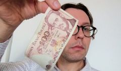 Rafał Woś felietonistą działu biznesowego Interii