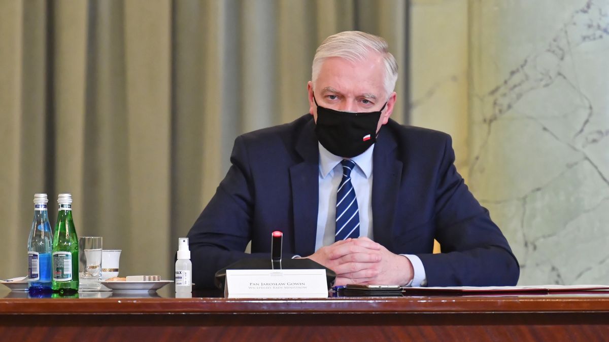 Jarosław Gowin na spotkaniu rządu z przedsiębiorcami mówił o odmrażaniu gospodarki