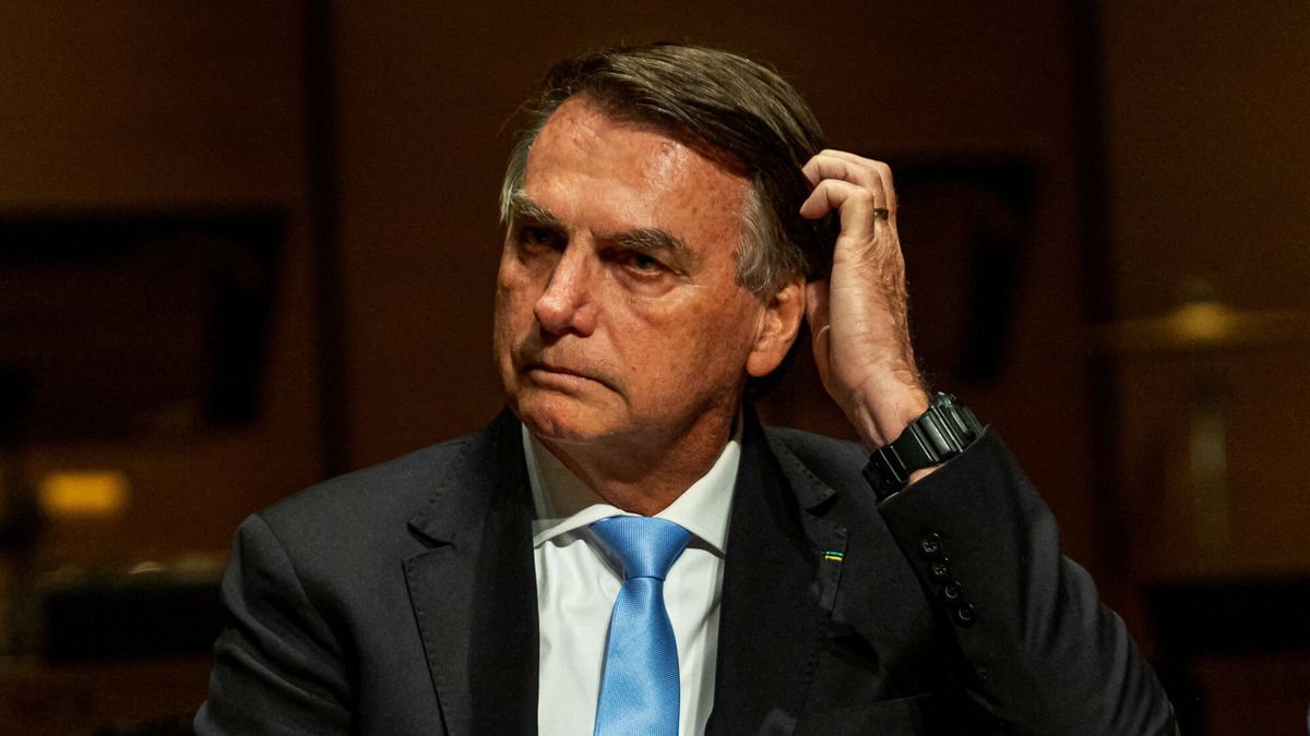 Policja formalnie zarzuciła Jairowi Bolsonaro defraudację prezentów od saudyjskiego rządu