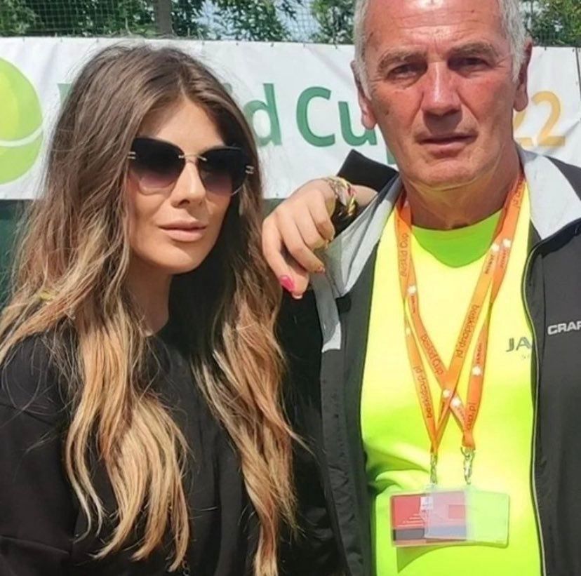 75-letni Karol Strasburger o swojej TRZYLETNIEJ CÓRCE: "Mówili, że jestem za stary na dziecko"
