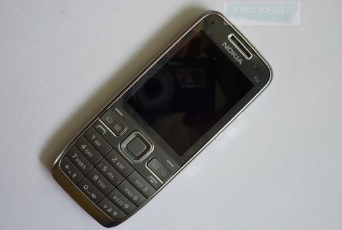 Test telefonu Nokia E52