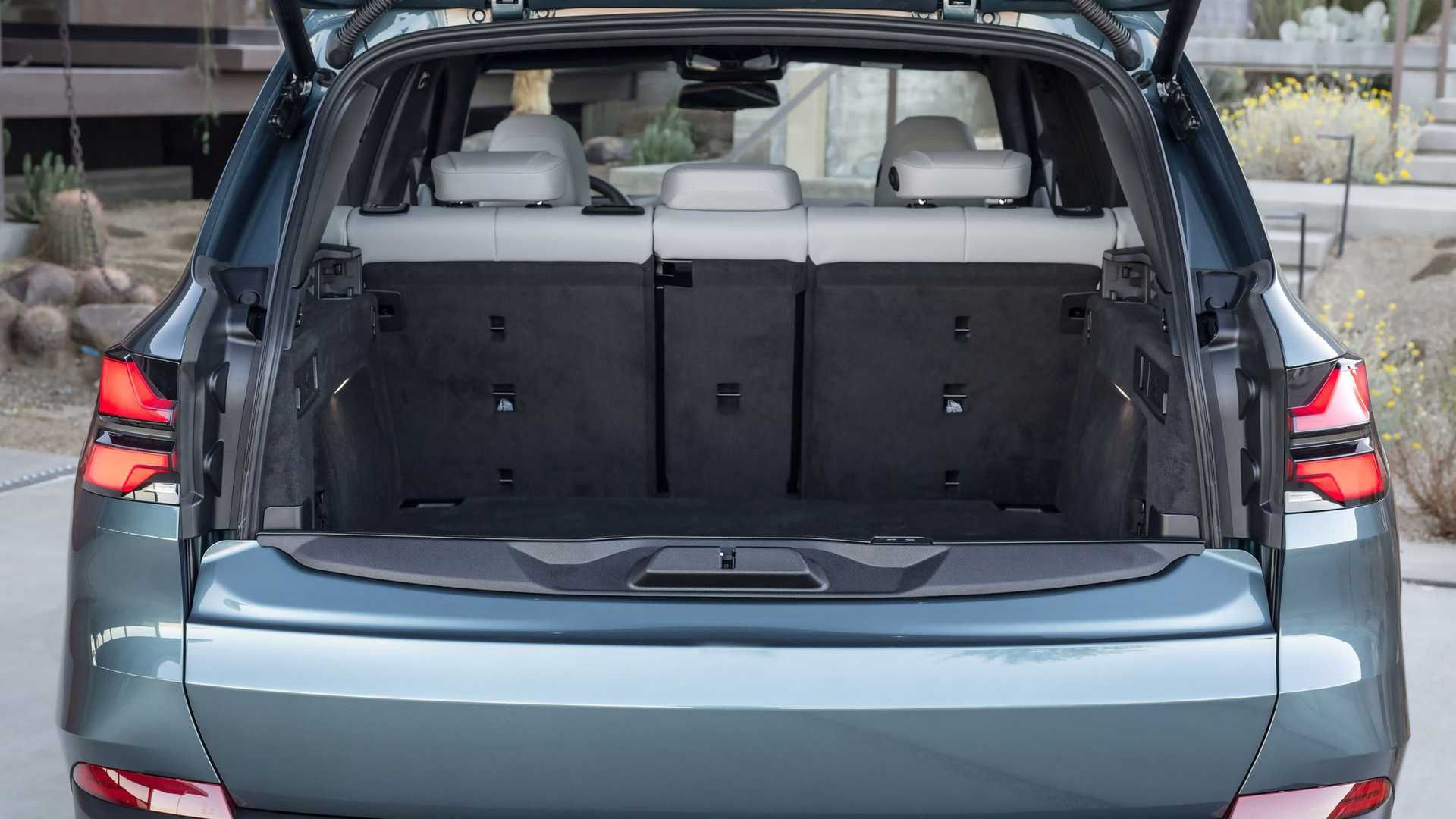 BMW X5 (2023)