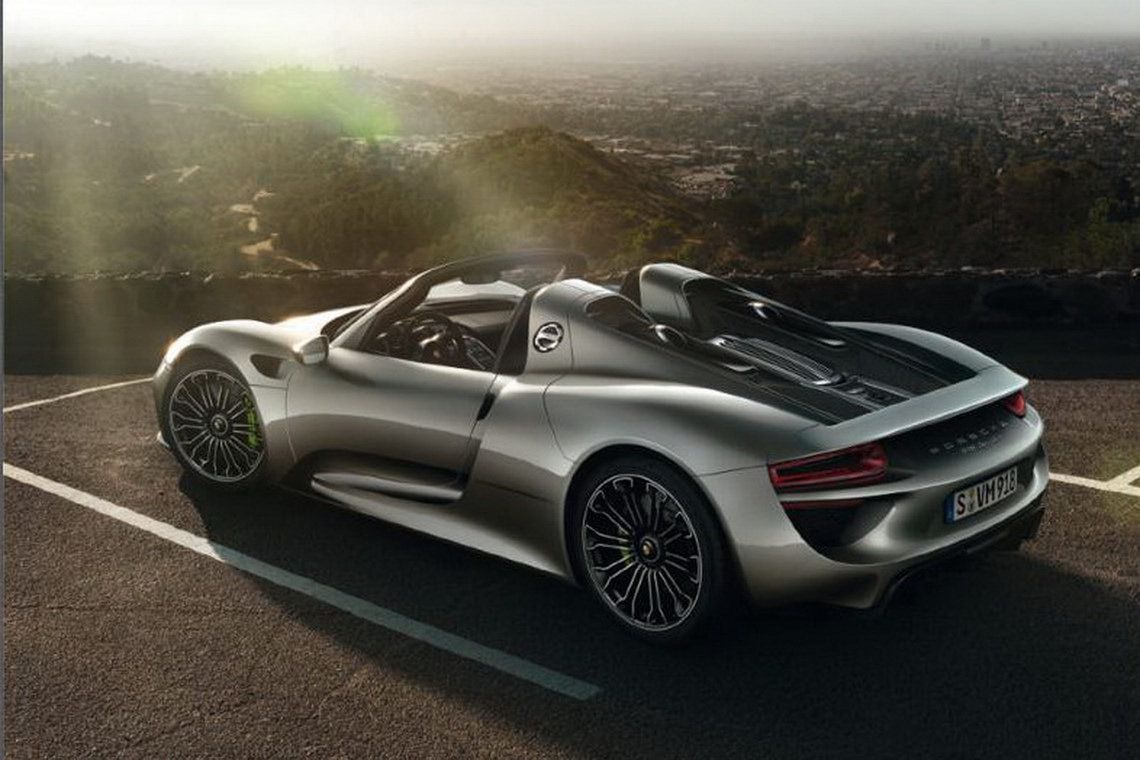 Porsche 918
