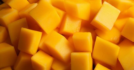 "Owoc bogów" przyspiesza metabolizm. Sprawdzony sposób na zrzucenie zbędnych kilogramów