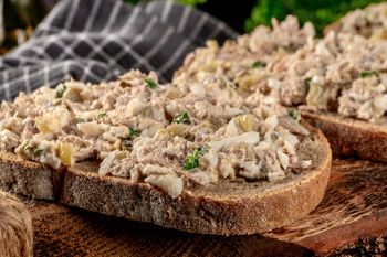 Dorzucam do popularnej pasty. Najpierw pukają się w głowę, potem błagają o przepis