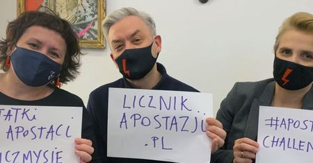 Wierni odchodzą z Kościoła. Jest specjalny licznik apostazji
