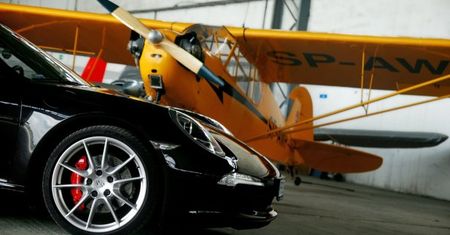 Porsche zainteresowane hybrydami - nie chce aut w pełni elektrycznych