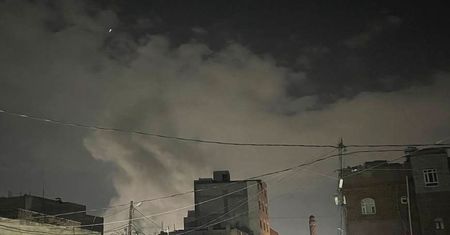 Silne eksplozje w stolicy Jemenu. Amerykanie uderzają w Huti