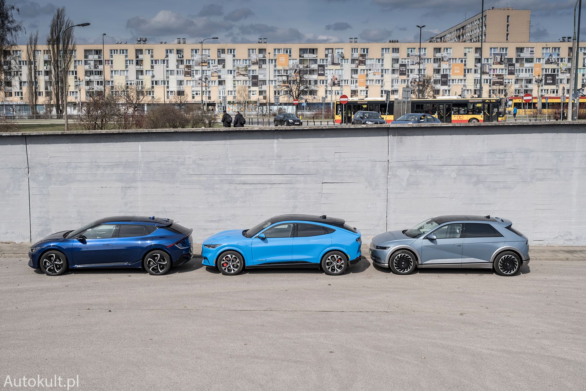 Kia EV6 vs. Hyundai Ioniq 5 vs. Ford Mustang Mach-E (2022)