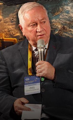 Nowa rewolucja "metalowa". W co grają Chiny?